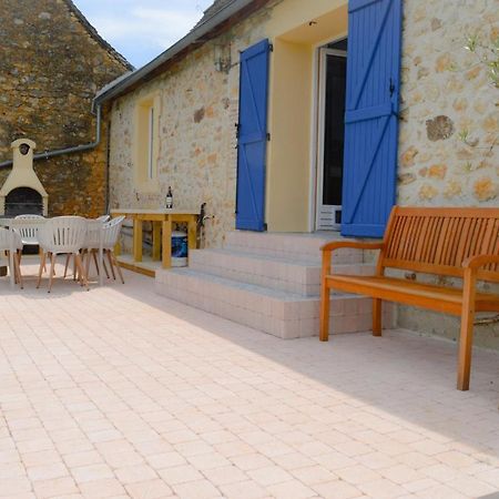 Aux Volets Bleus Chez Mark & Sylvie Rouffignac Saint-Cernin Buitenkant foto