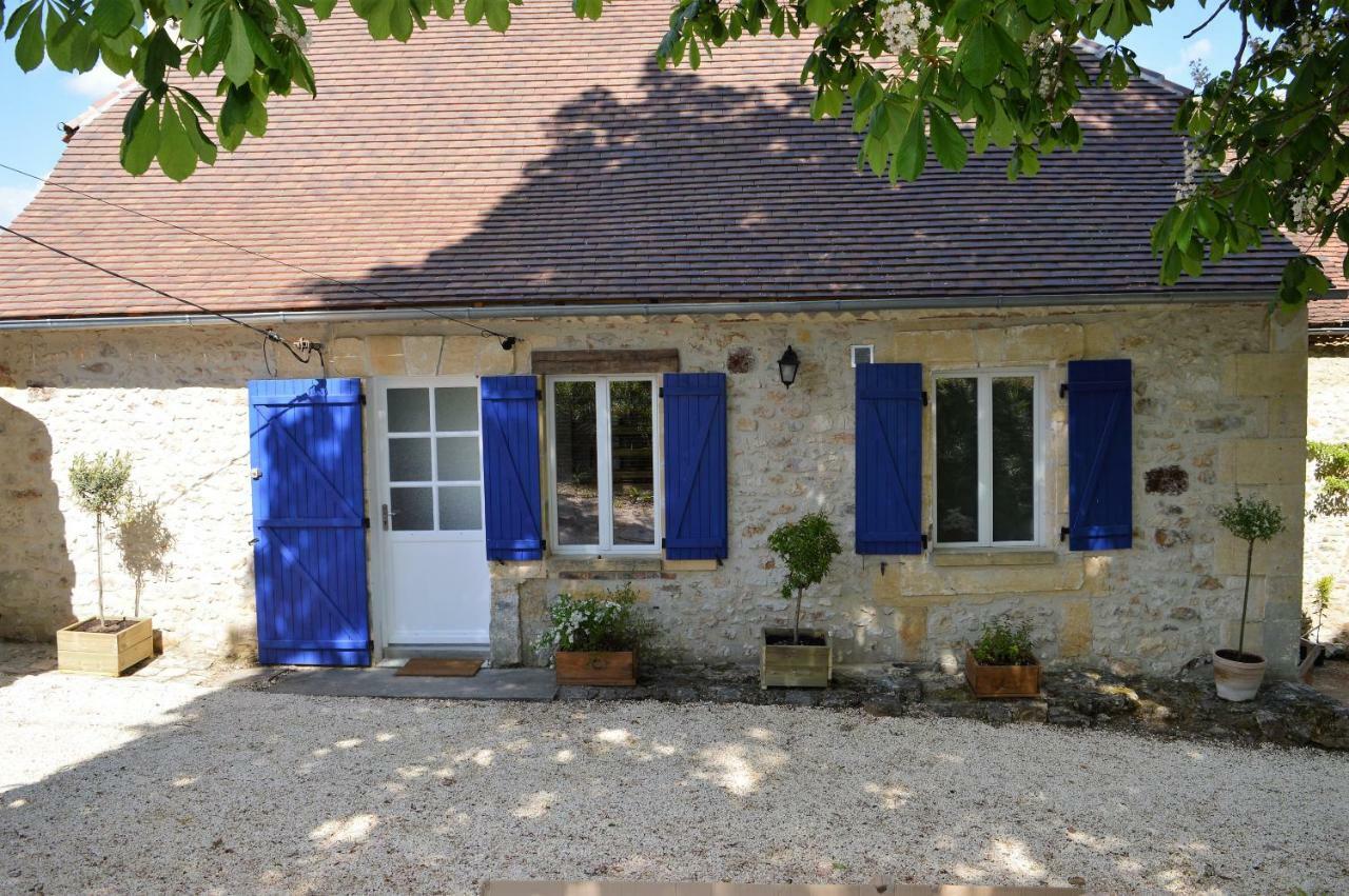 Aux Volets Bleus Chez Mark & Sylvie Rouffignac Saint-Cernin Buitenkant foto